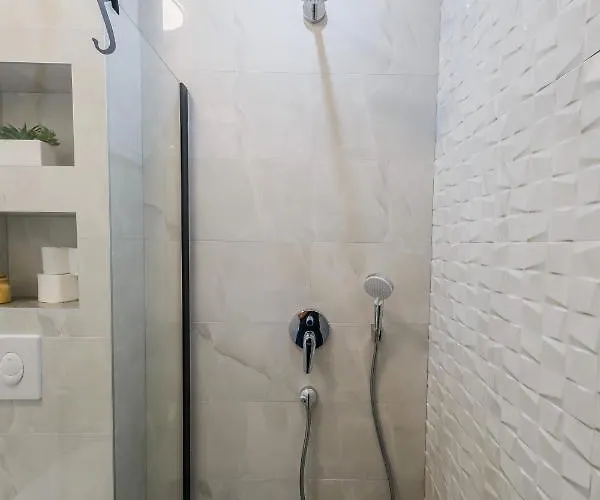 Angels-split **** * Σπλιτ