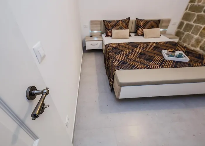 Angels-split **** Split