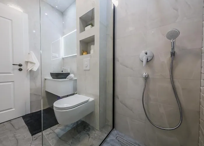 Angels-split **** Split